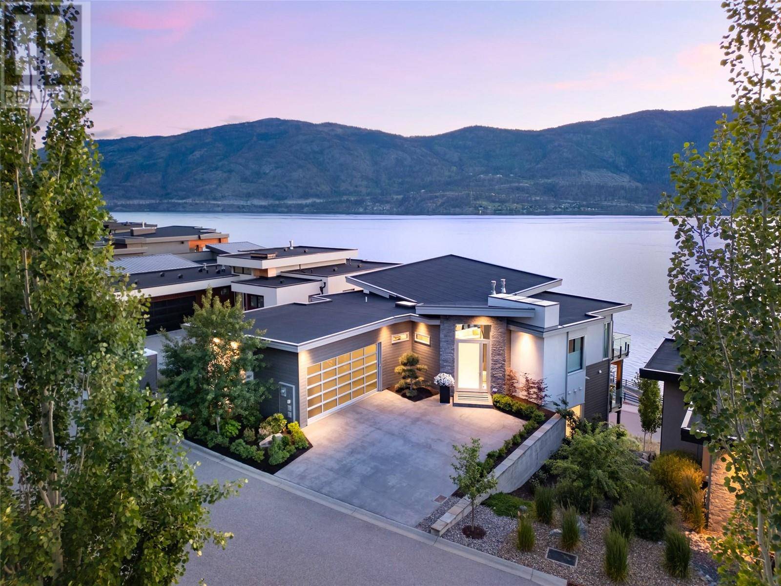 Kelowna, BC V1V3G1,3354 McKinley Beach Drive