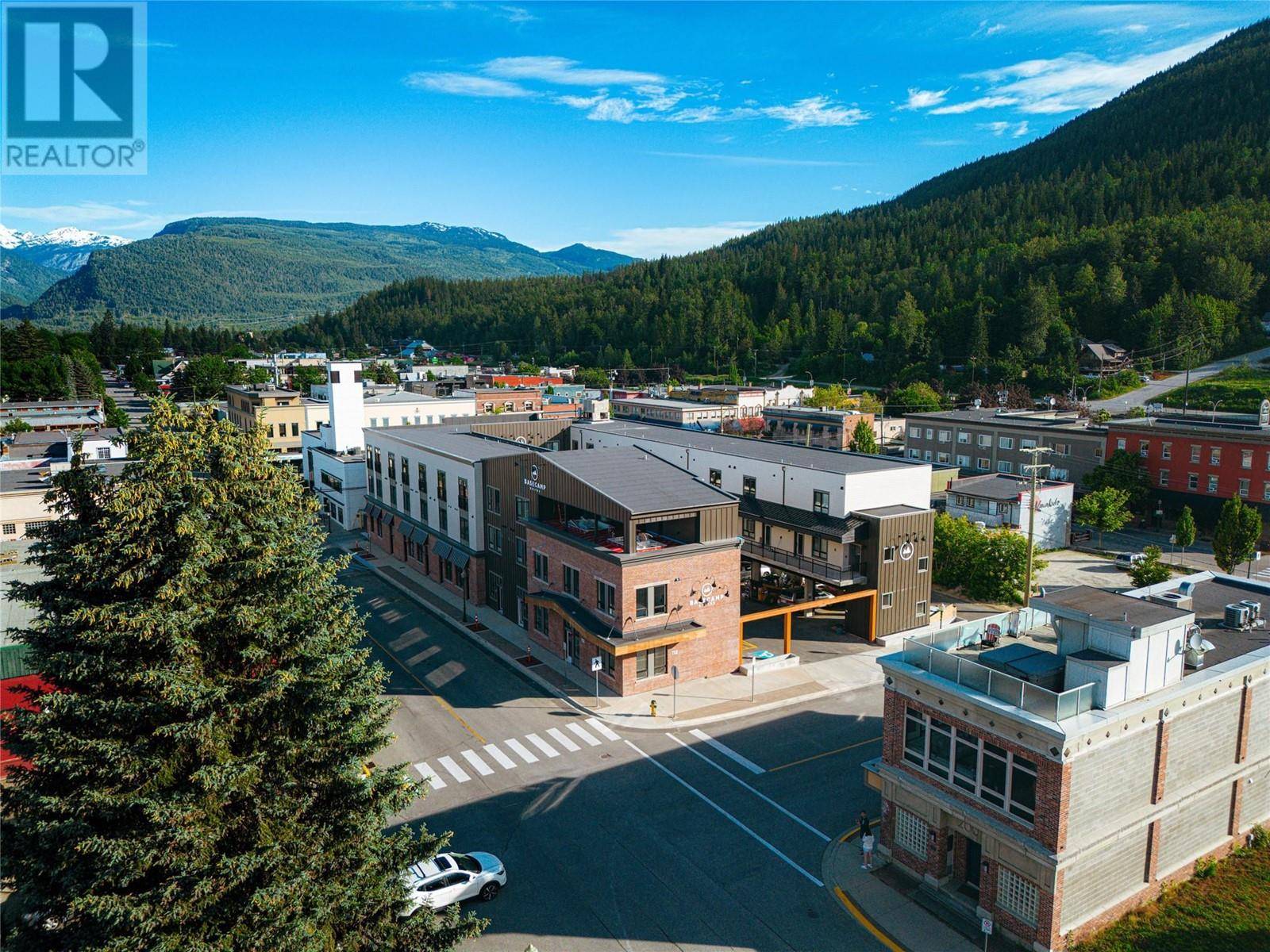 Revelstoke, BC V0E2S0,112 Second ST East #102