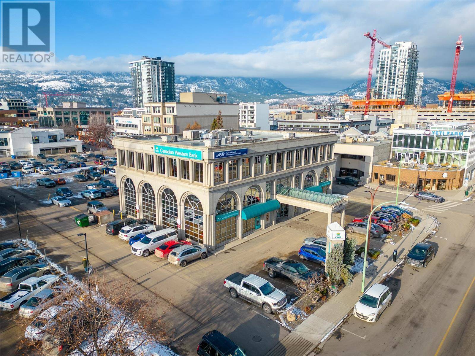 Kelowna, BC V1Y9G4,1674 Bertram ST #302