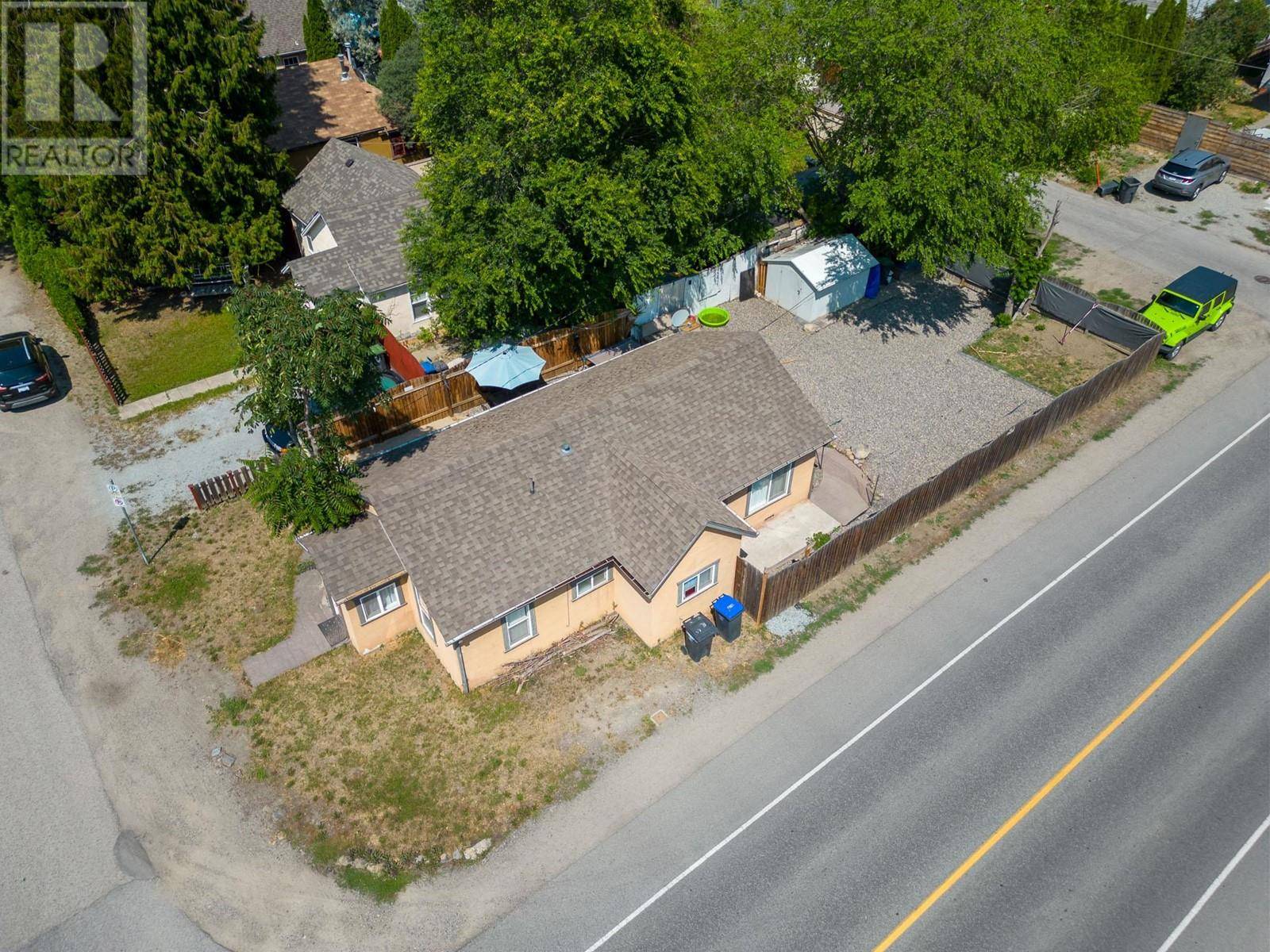 Kelowna, BC V1Y2T1,2293 Woodlawn Street