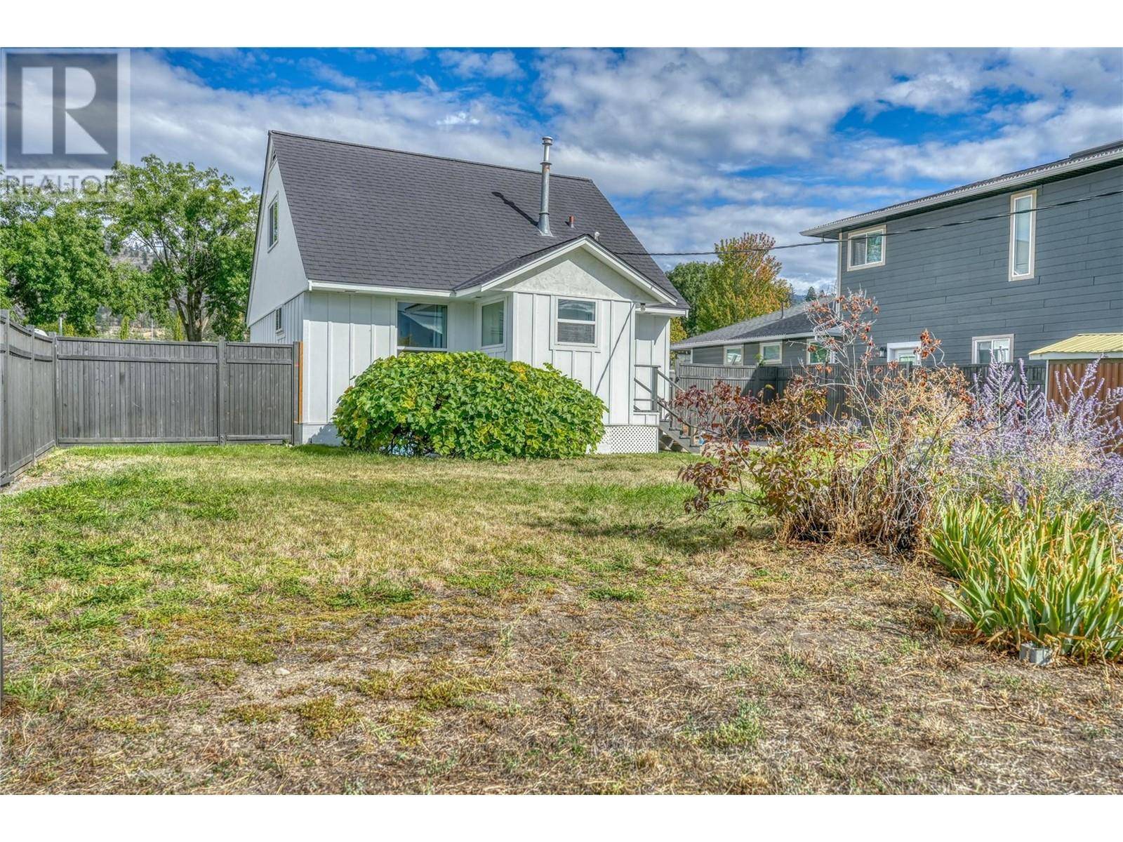 Penticton, BC V2A4N2,1163 KENSINGTON Street