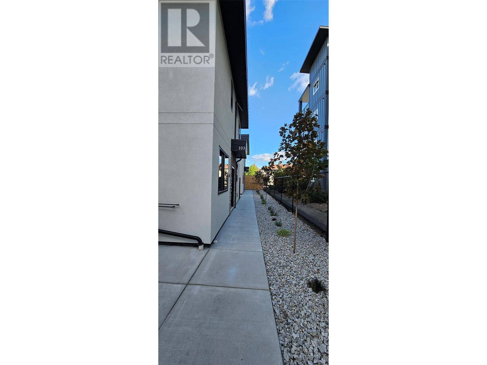 Penticton, BC V2A2T7,125 Calgary AVE #103