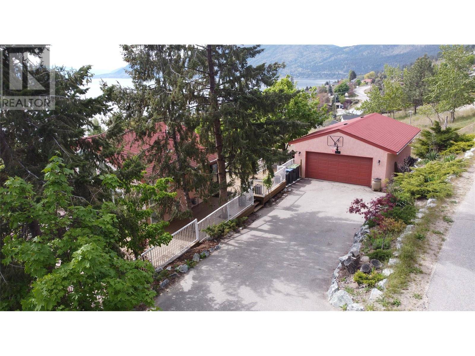 Peachland, BC V0H1X4,4629 Minto Street