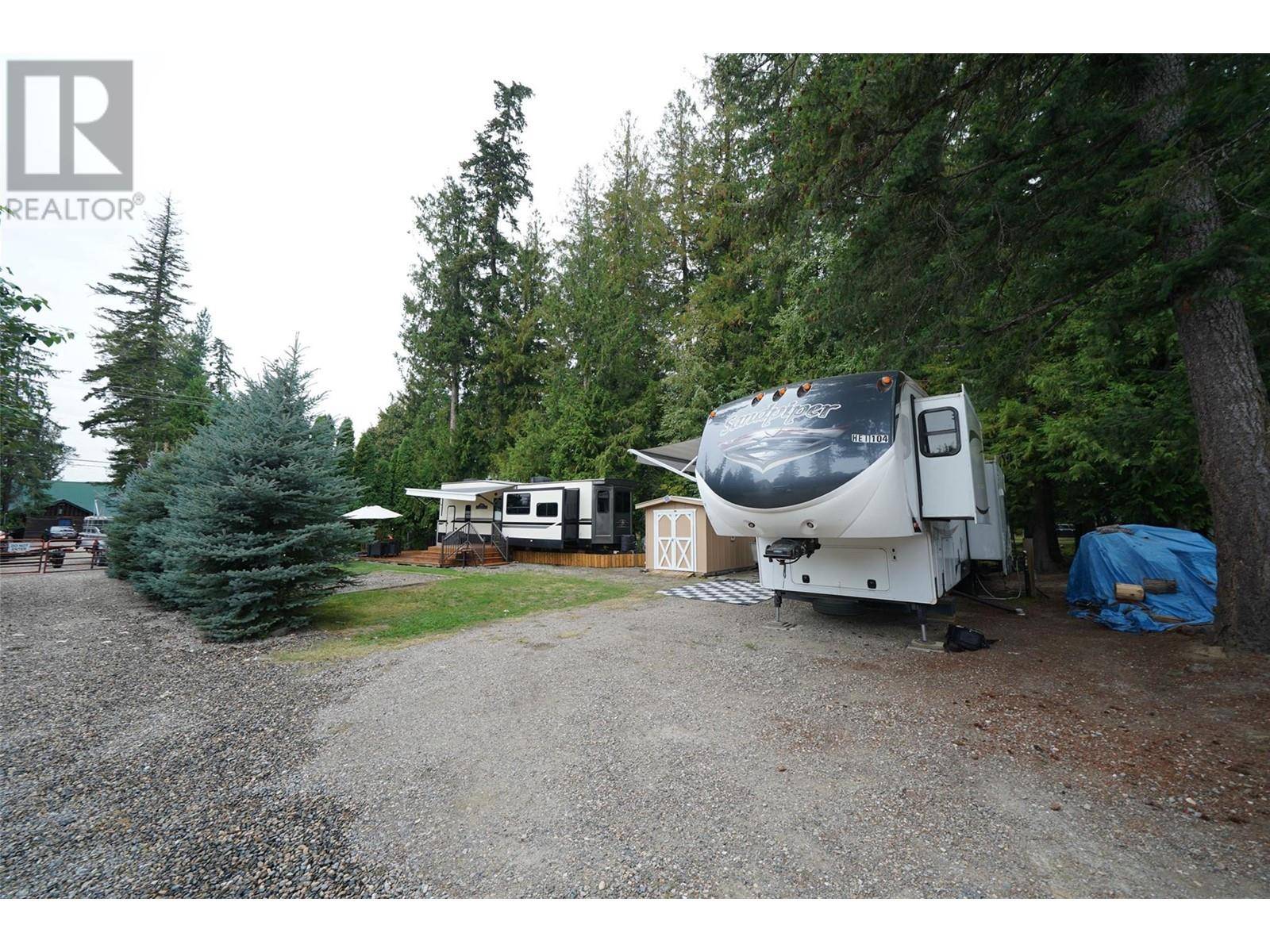 Magna Bay, BC V0E1M7,6853 Squilax-Anglemont Road Lot# 81