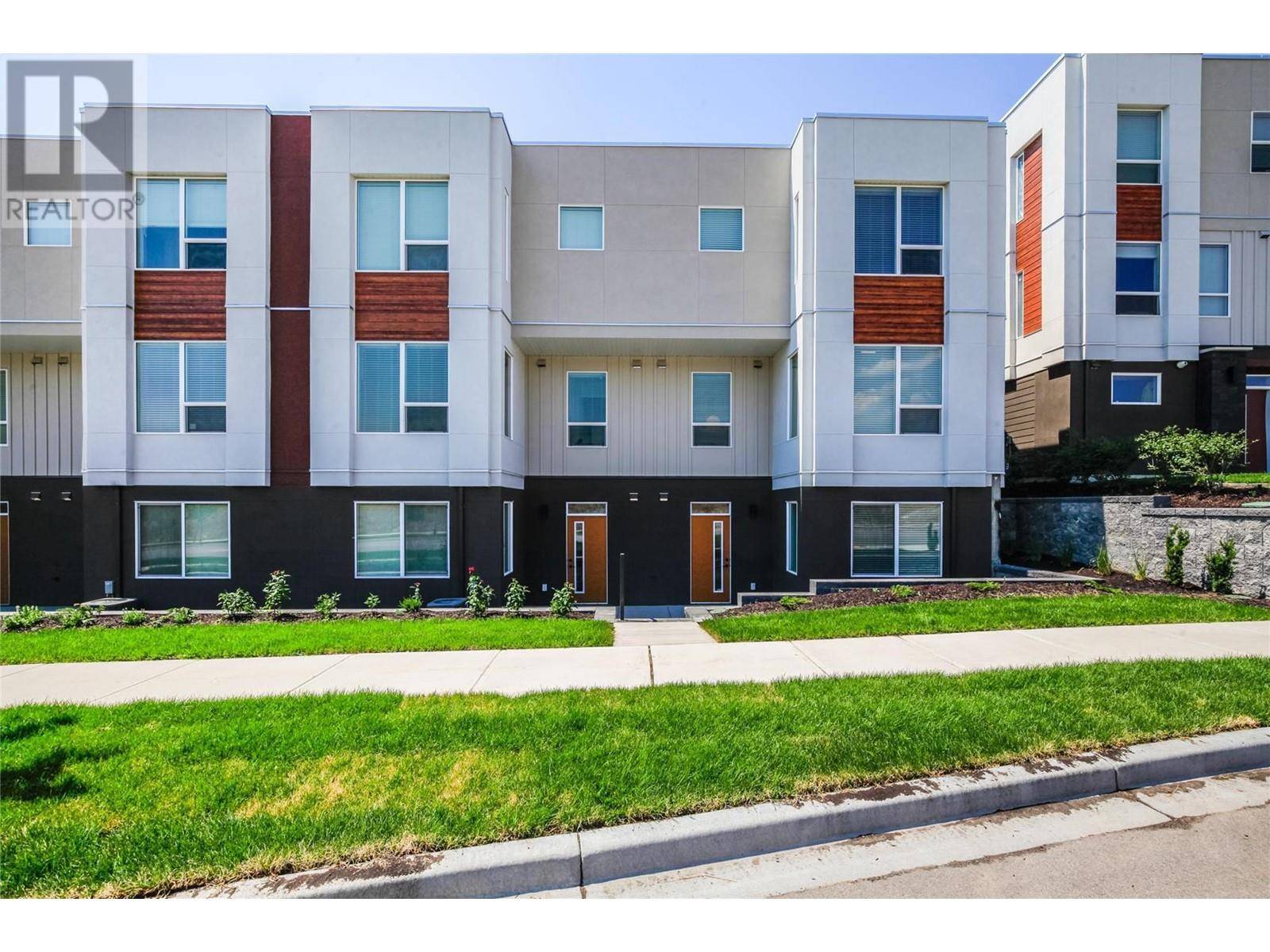 Kelowna, BC V1Y9T1,610 Academy WAY #114