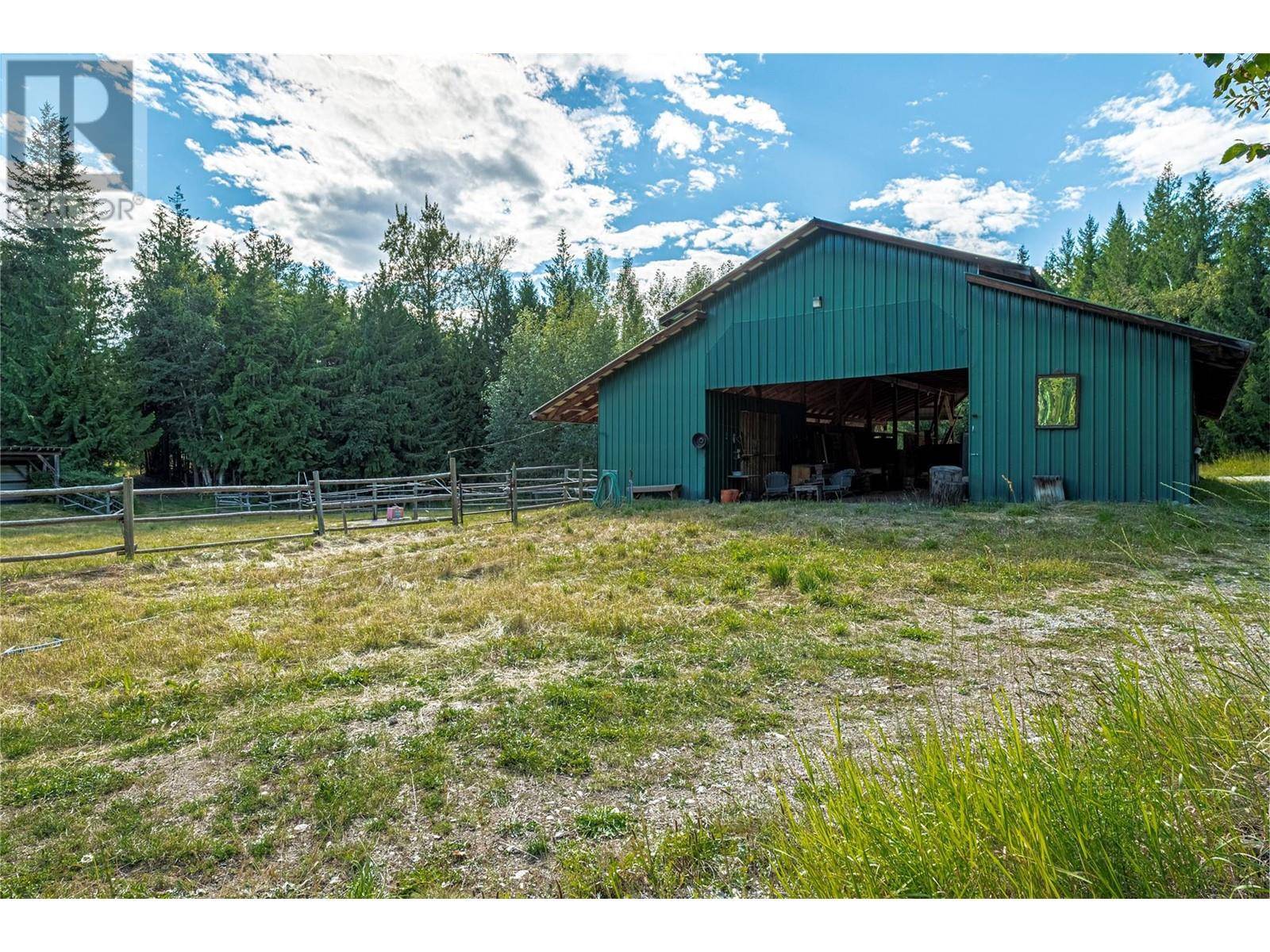 Vernon, BC V1B3N1,8100, 8104 Silver Star Road