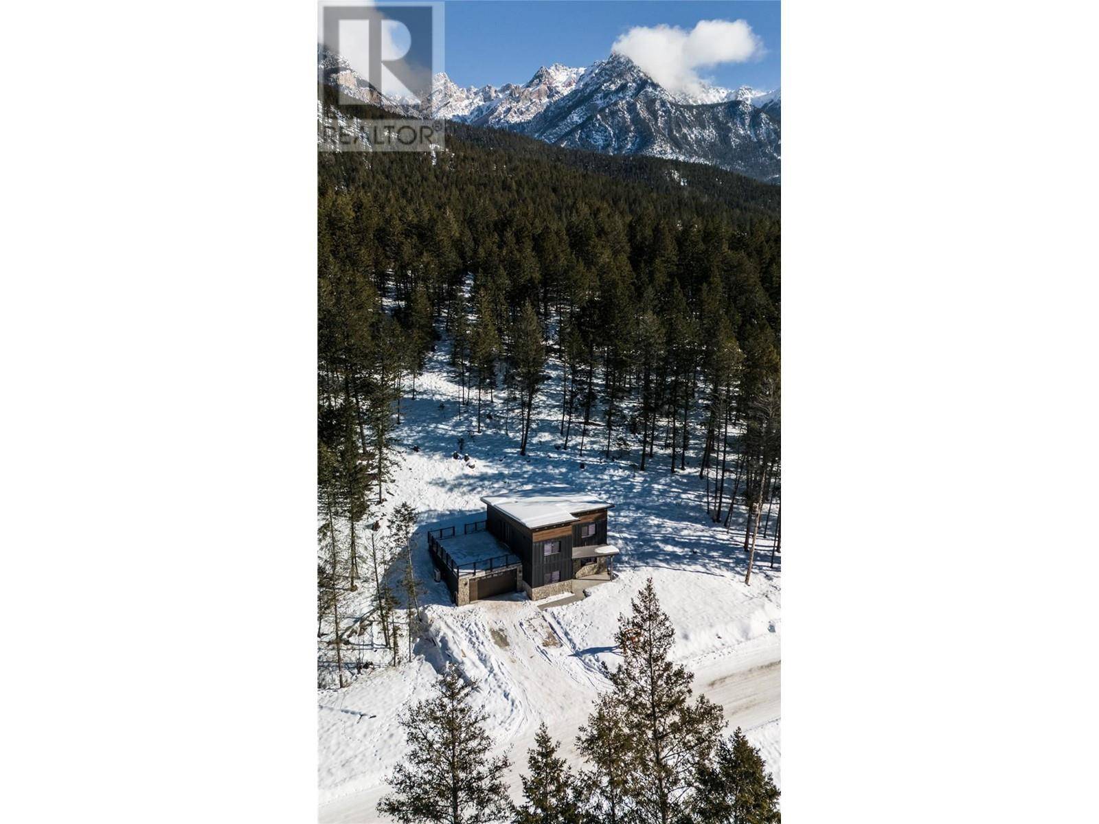 Fairmont Hot Springs, BC V0B1L1,4834 MOUNTAIN VIEW Drive