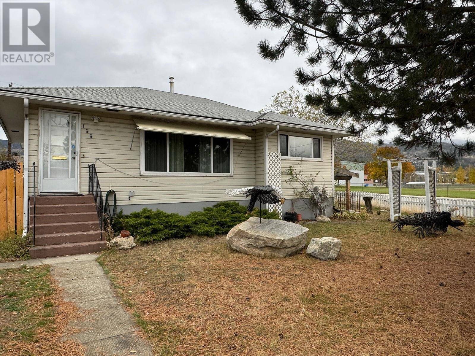 Penticton, BC V2A3A3,199 WILTON Crescent