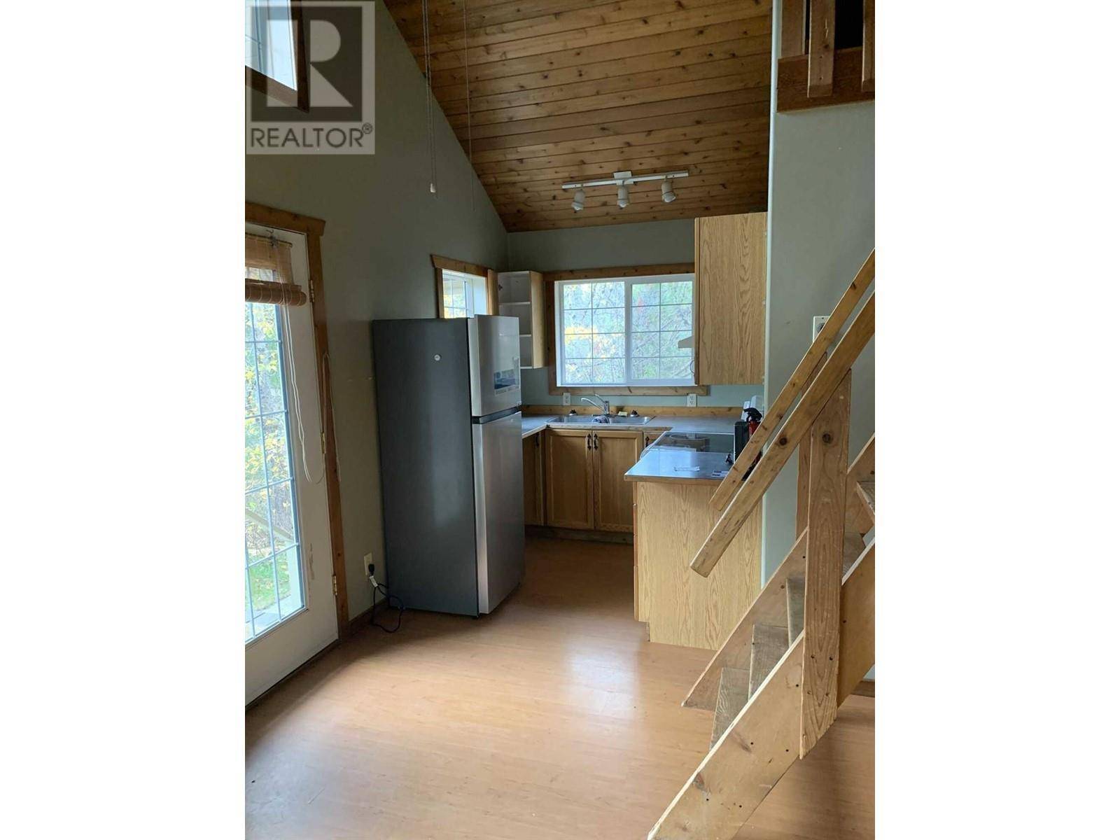 Winlaw, BC V0G2J0,5525 Ducksway Road