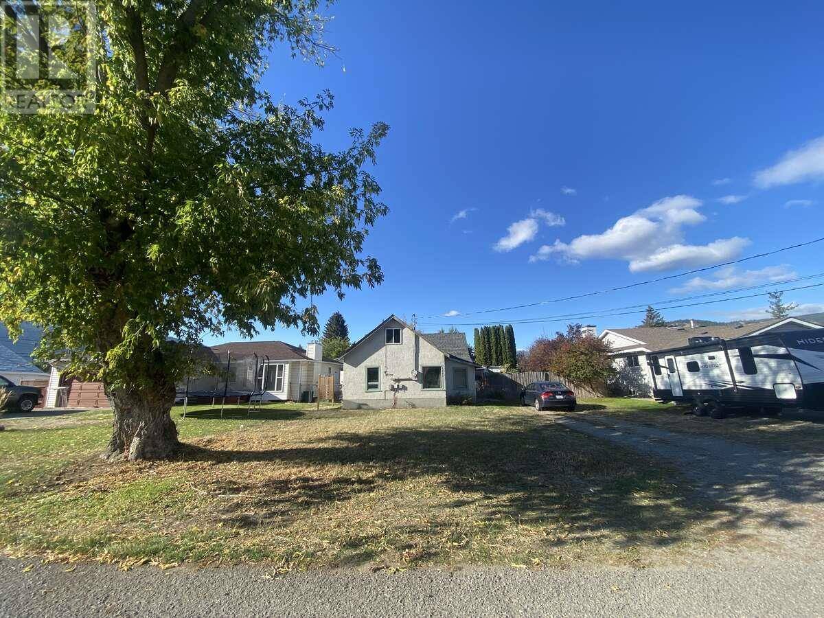 Grand Forks, BC V0H1H0,6887 16th Street