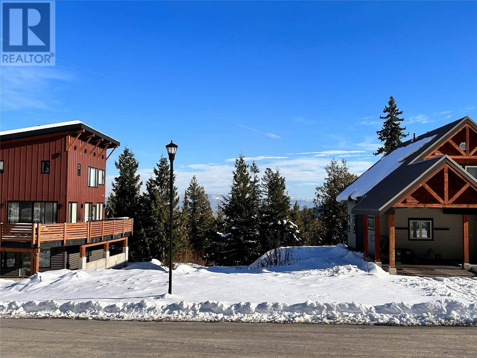 Rossland, BC V0G1Y0,1026 Olaus Way