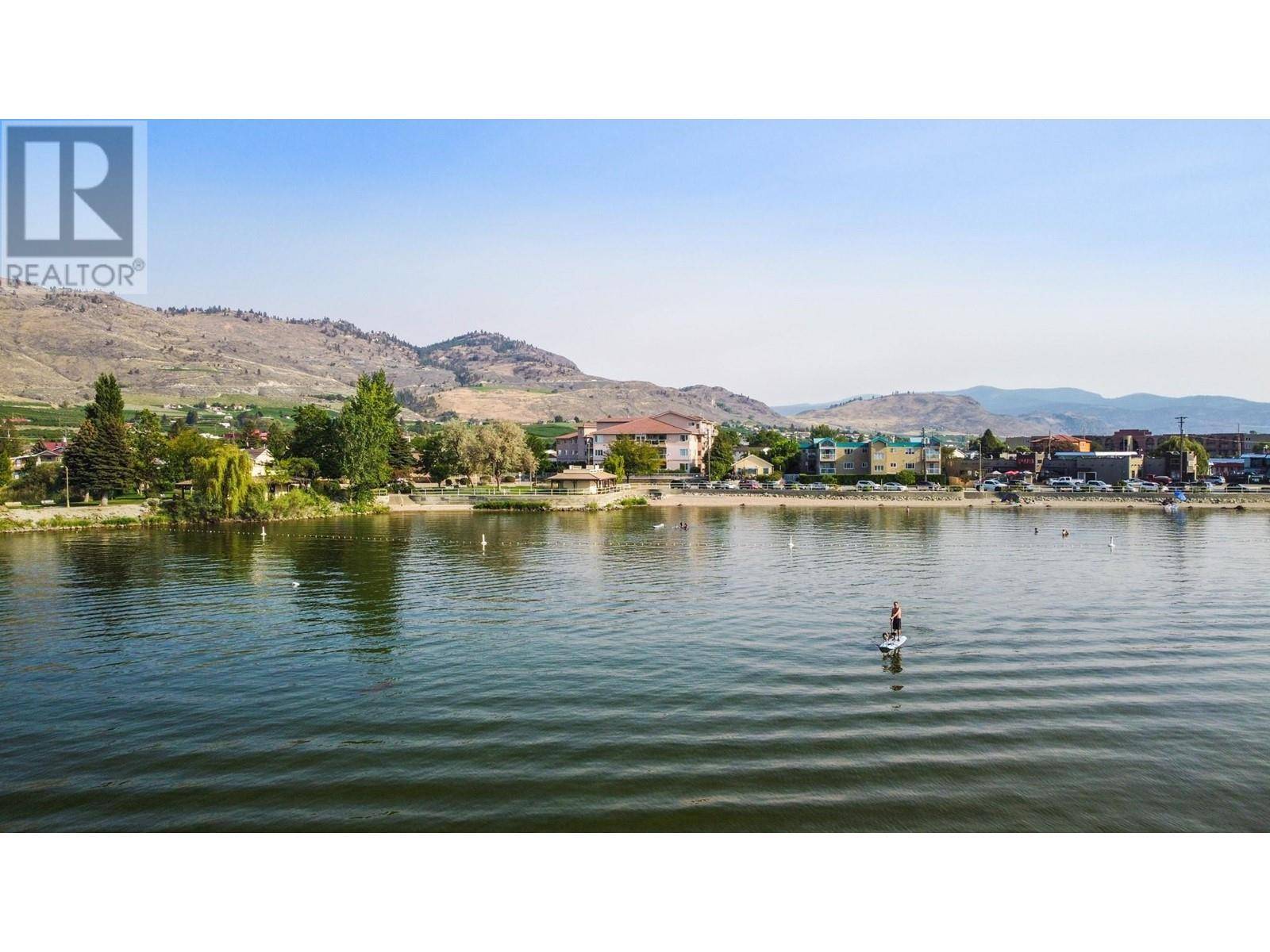 Osoyoos, BC V0H1V3,6805 Cottonwood DR #400