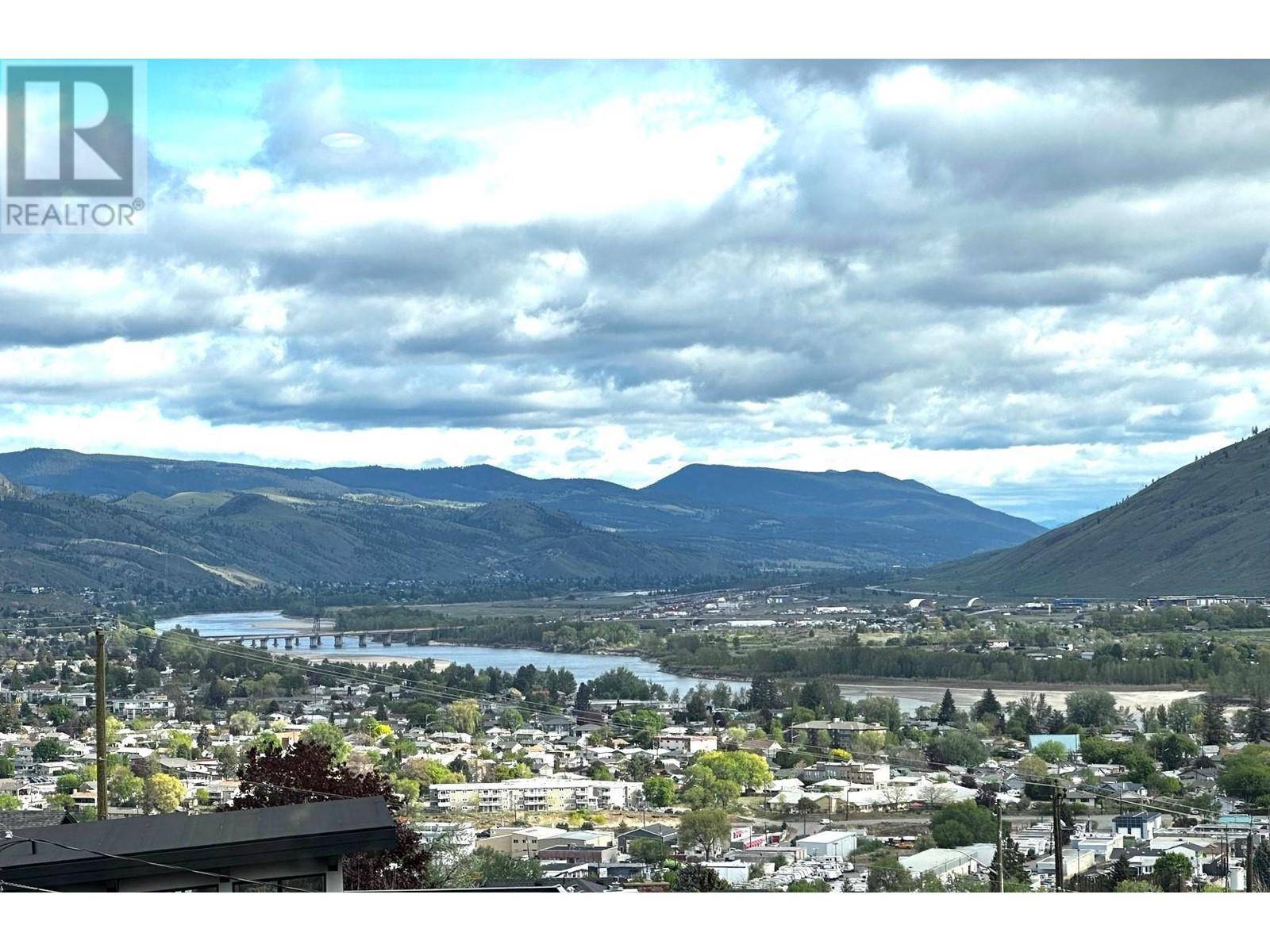 Kamloops, BC V2C1C5,620 HEMLOCK Street