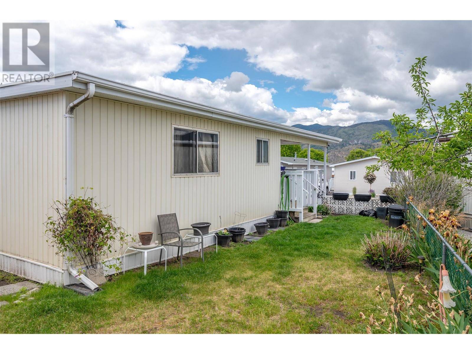 Penticton, BC V2A3J5,98 Okanagan Ave E AVE #51