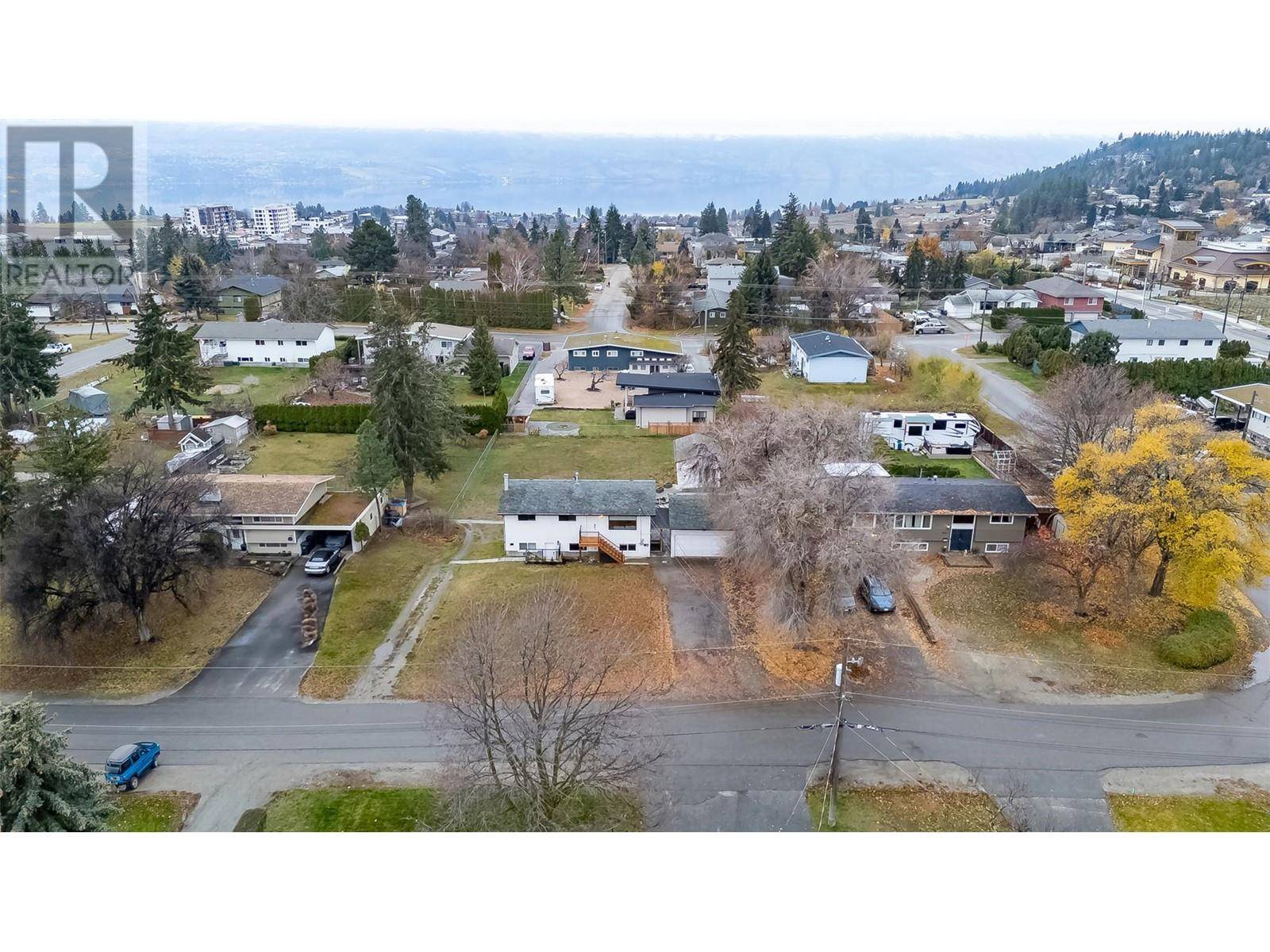 West Kelowna, BC V1Z2C5,935 McKay Road