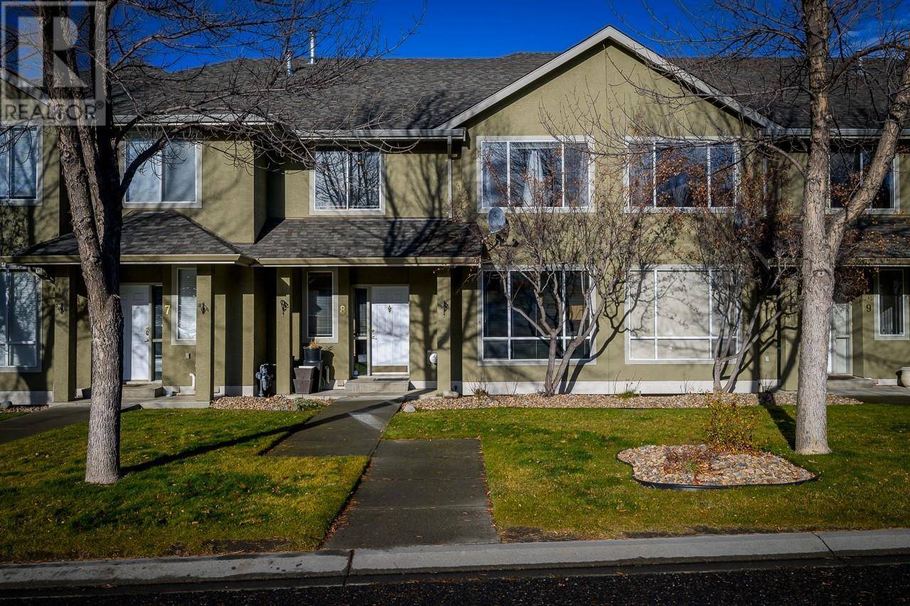 Kamloops, BC V1S1Y3,2365 Abbeyglen WAY #8