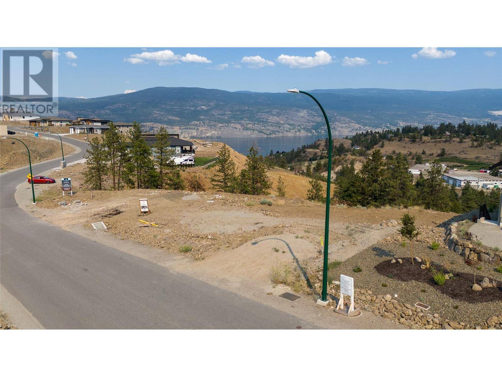 Summerland, BC V0H1Z3,17587 Sanborn Street