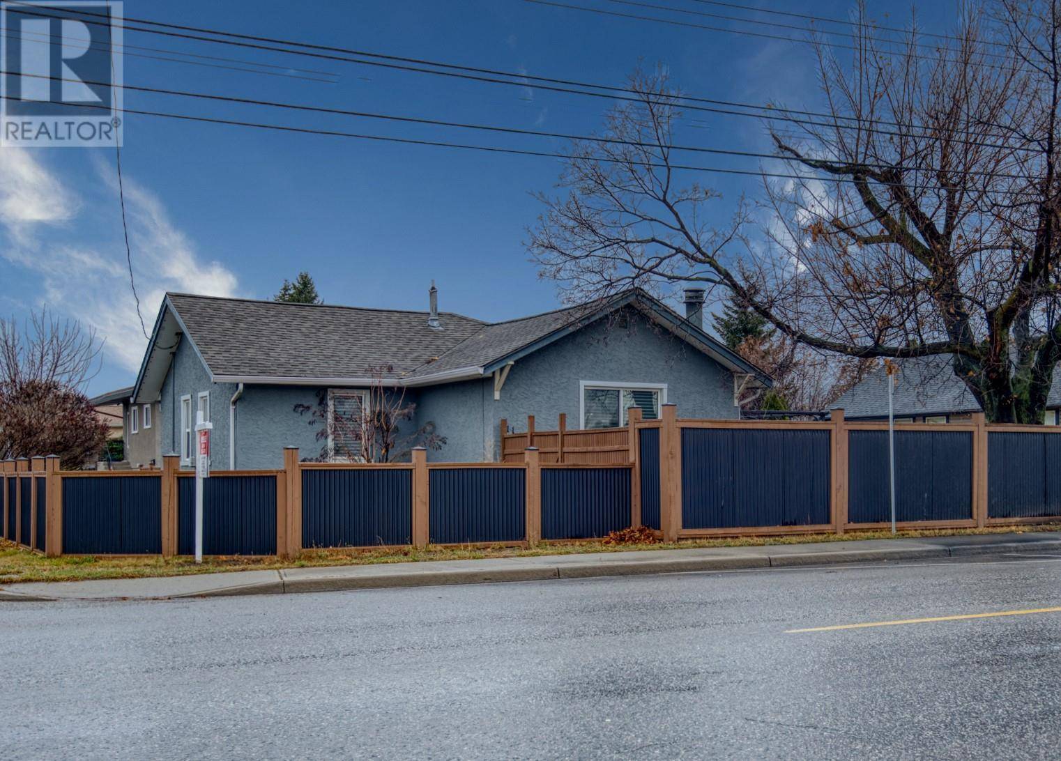 Penticton, BC V2A2V8,511 Duncan Avenue W