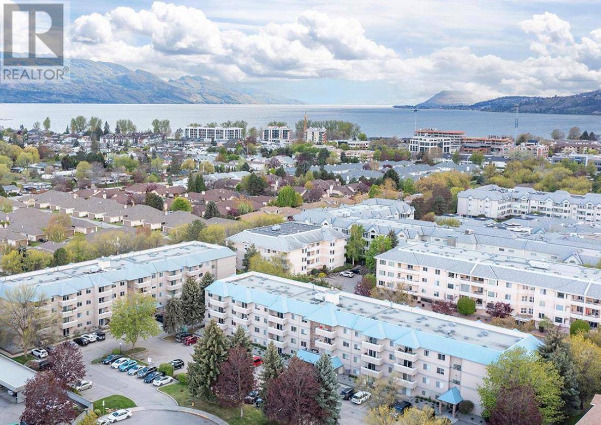 Kelowna, BC V1W3W3,3160 De Montreuil CT #203