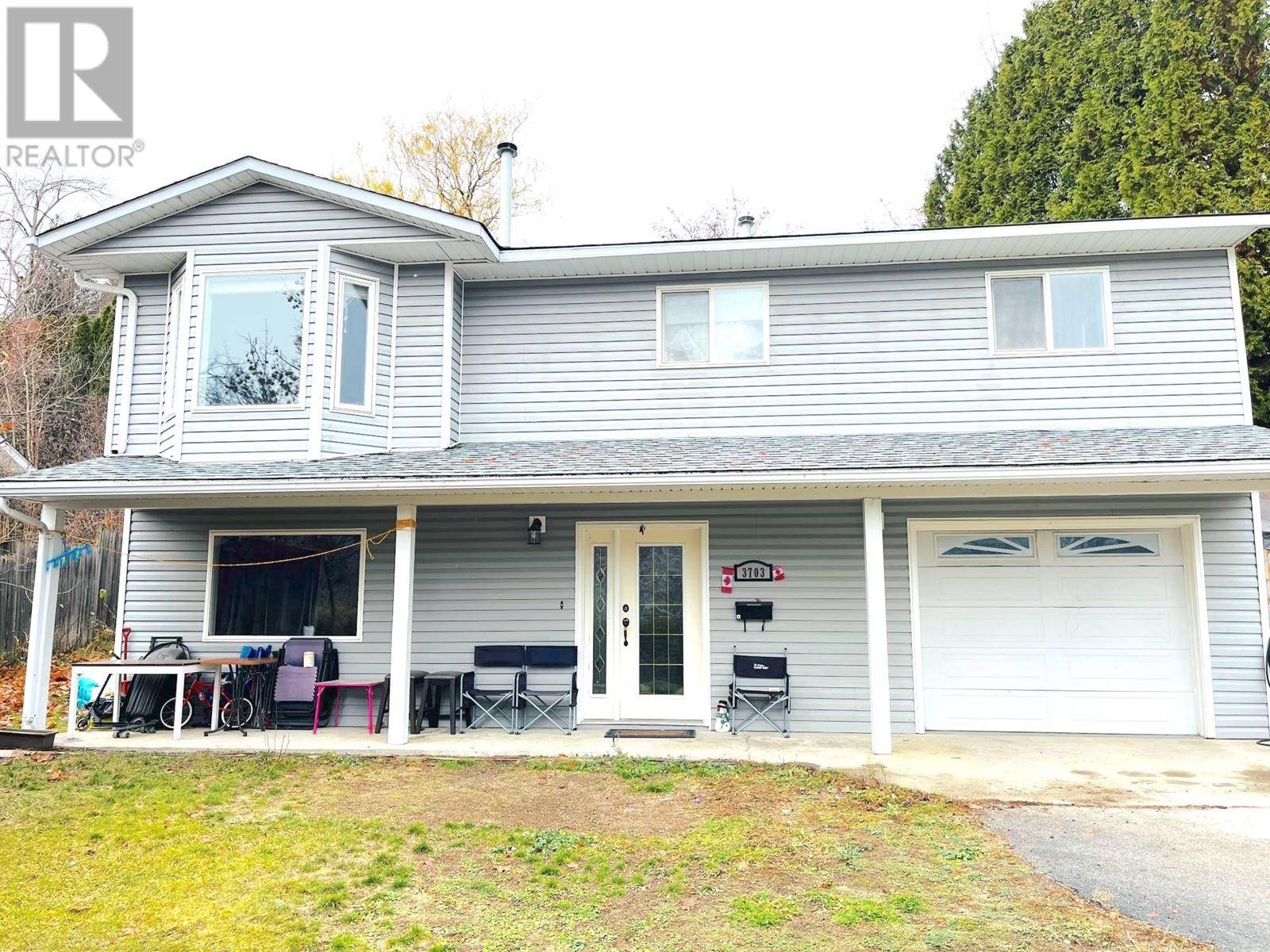 Castlegar, BC V1N3T3,3703 9th Avenue