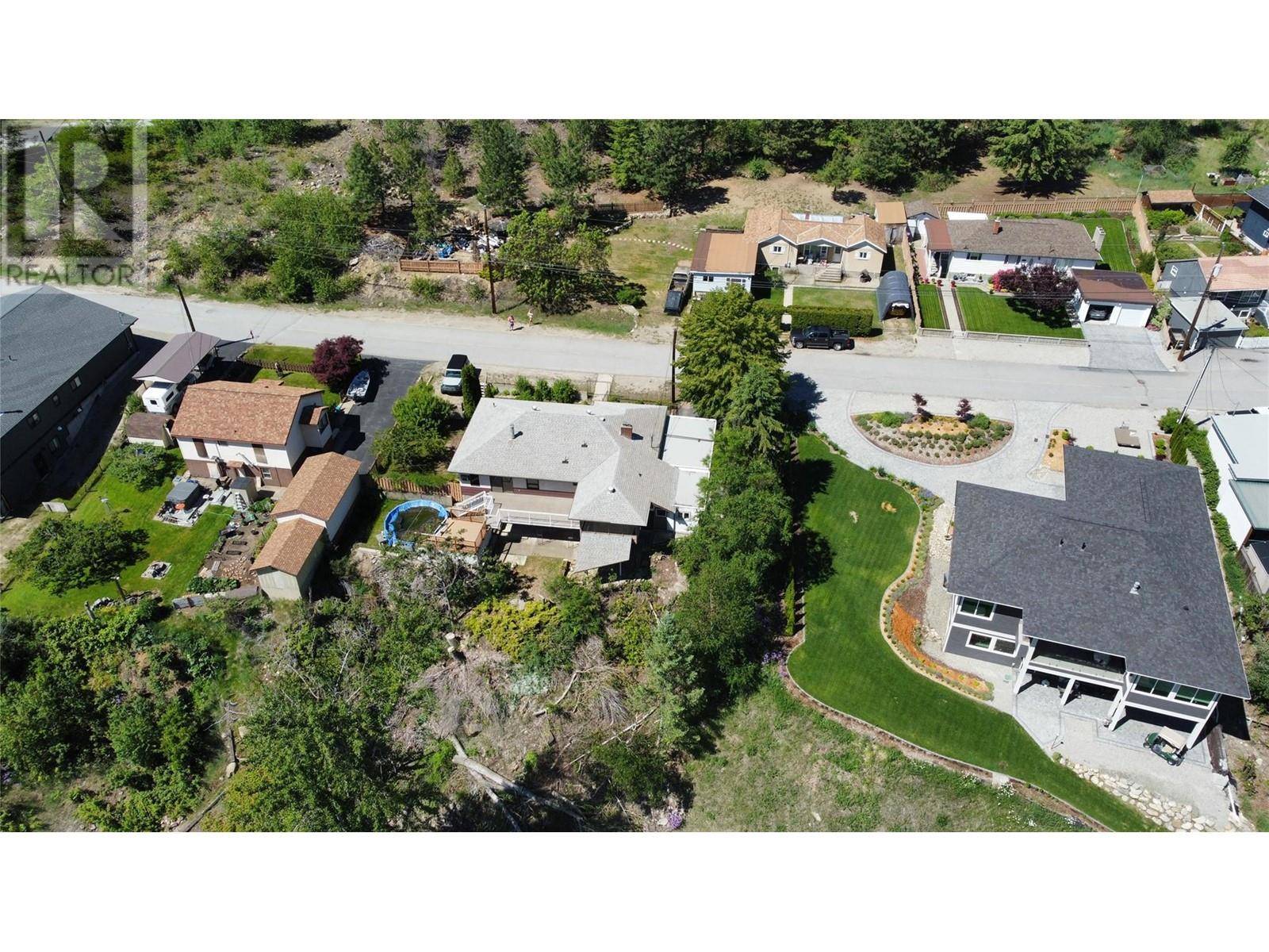 Rivervale, BC V1R4V2,221 2nd Avenue