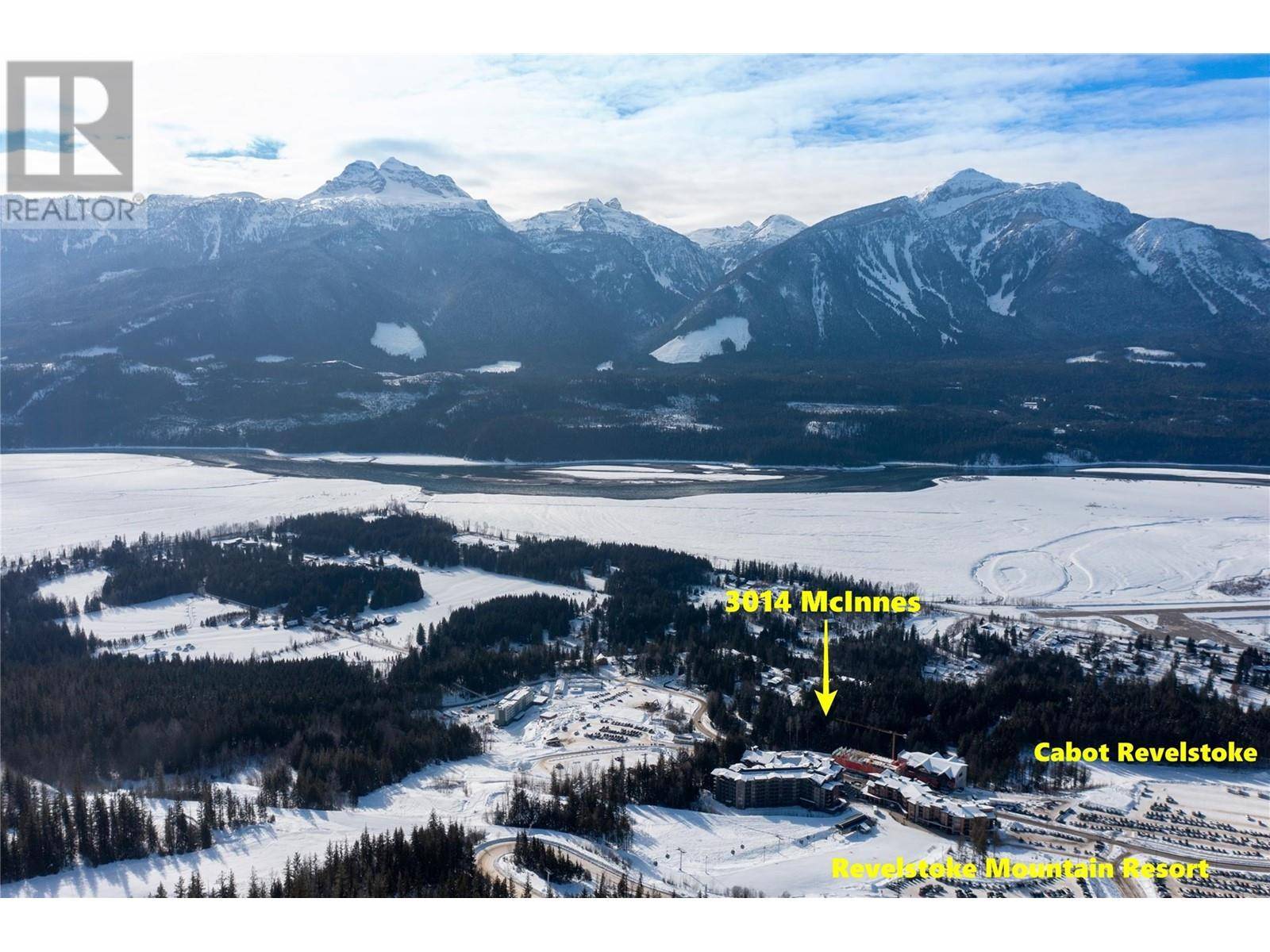 Revelstoke, BC V0E2S0,3104 Mcinnes Road