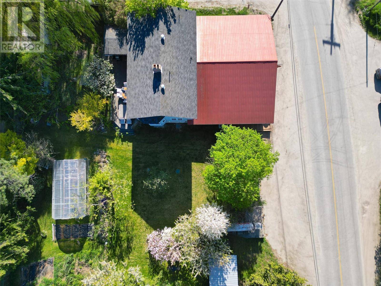 Procter, BC V1L0B7,7904 Railway Avenue