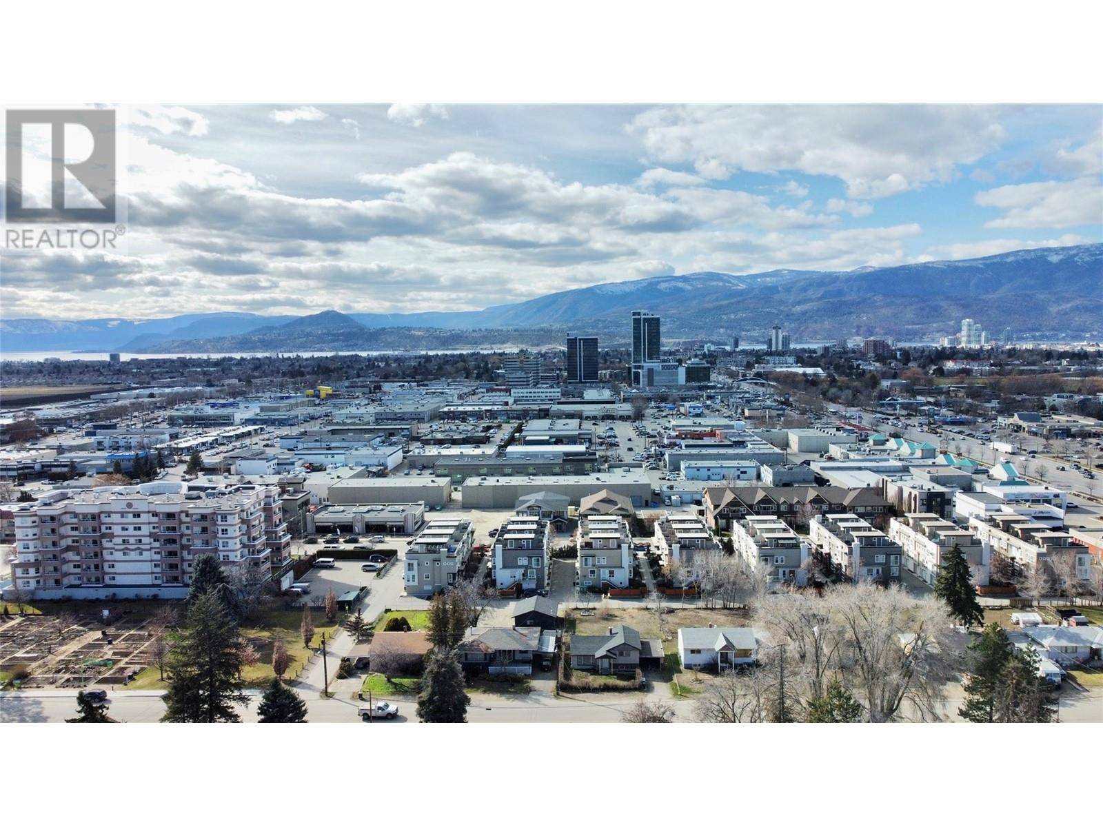 Kelowna, BC V1Y6H5,2110 Vasile Road