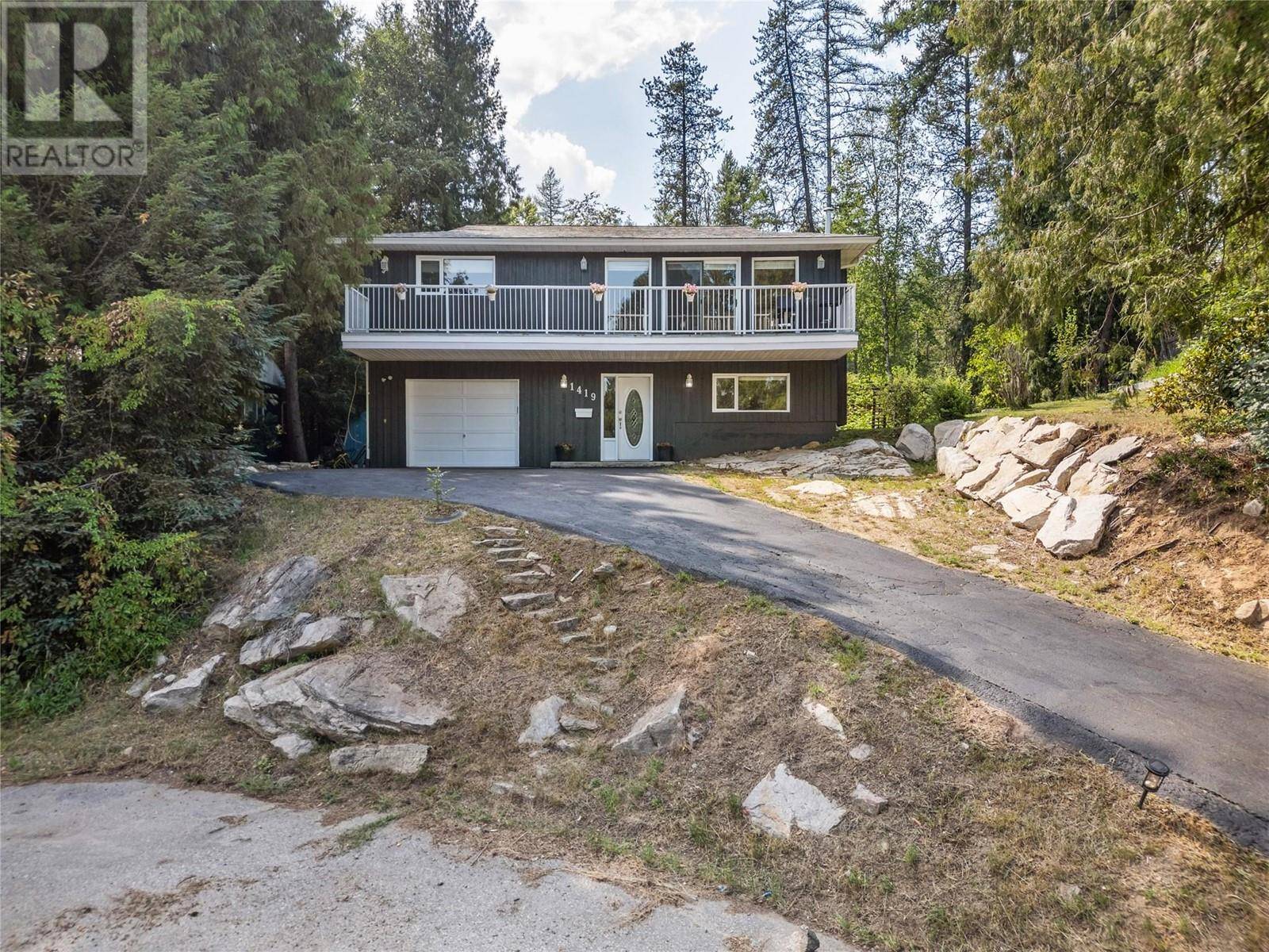 Castlegar, BC V1N3V8,1419 HIGHLAND Drive