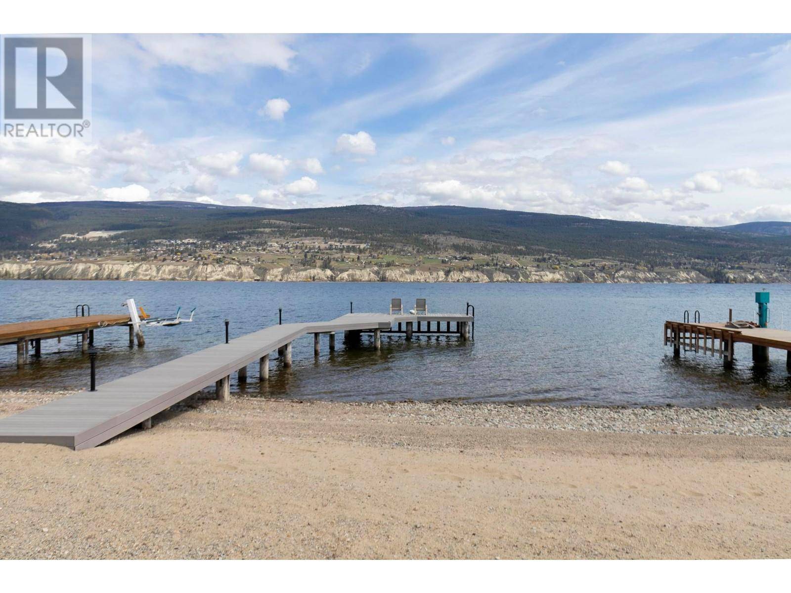 Summerland, BC V0H1Z9,5818 Dale Avenue