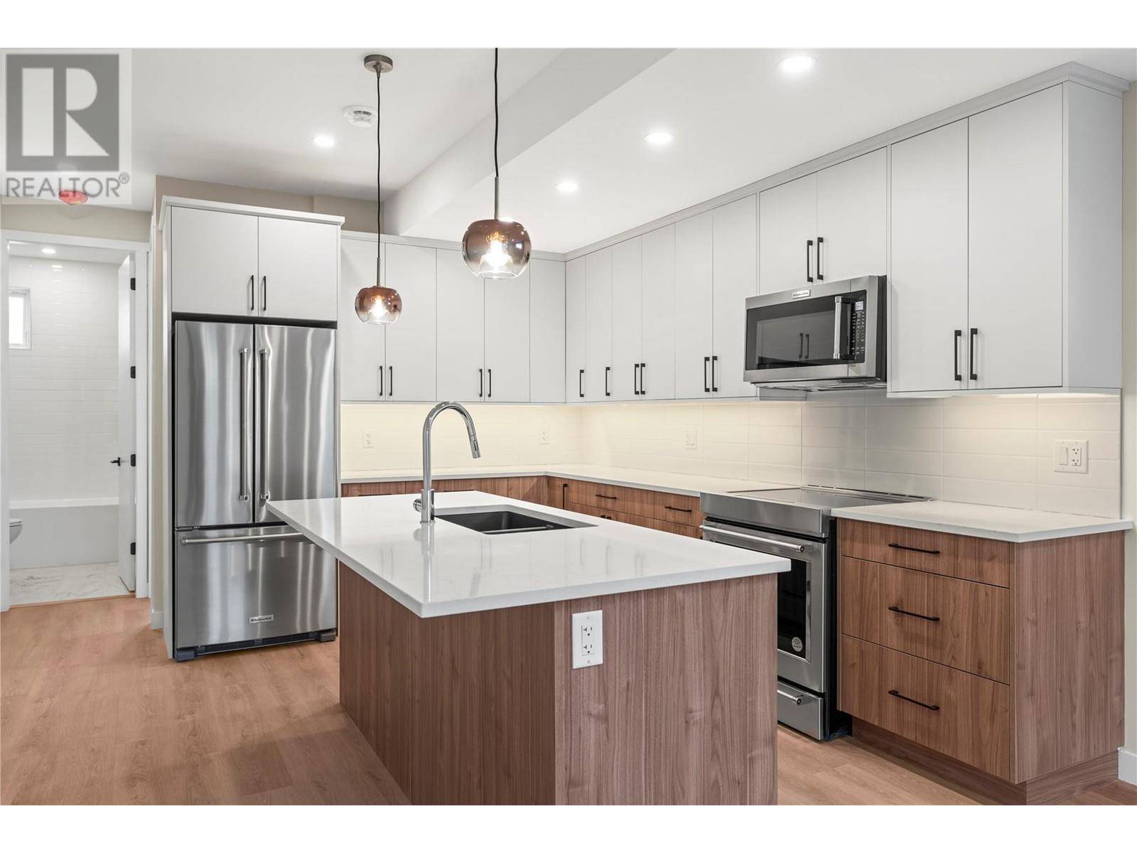 Vernon, BC V1T4V5,3907 26 ST #1