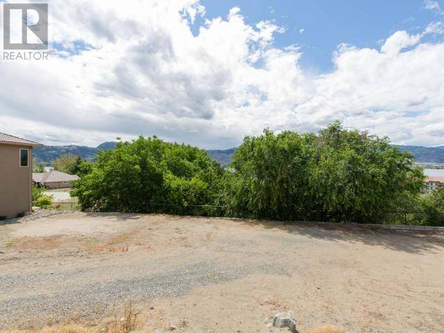 Osoyoos, BC V0H1V4,4110 36TH AVE #11