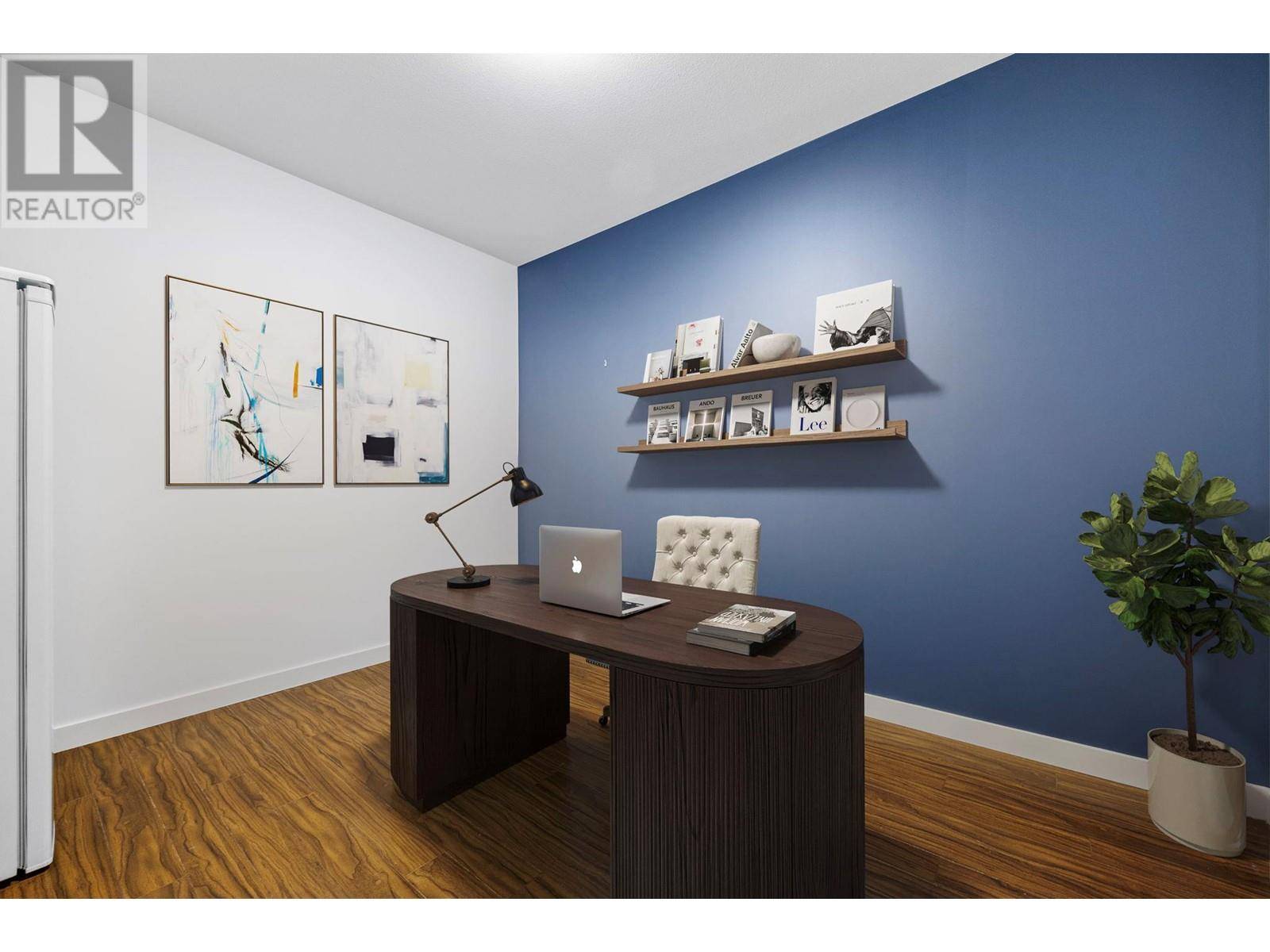 Kelowna, BC V1V2C5,1483 Glenmore RD North #309