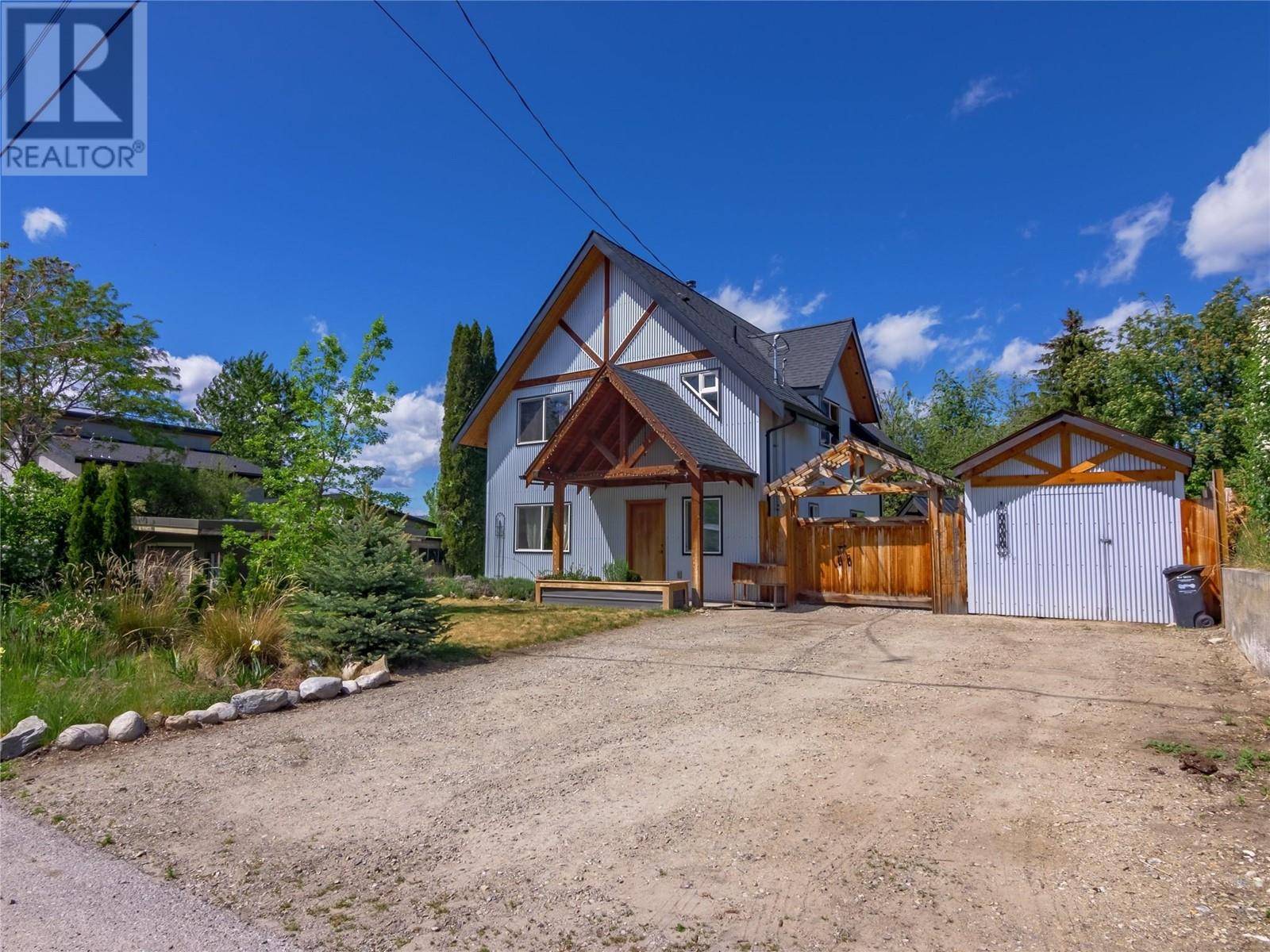 Naramata, BC V0H1N1,465 Ritchie Avenue