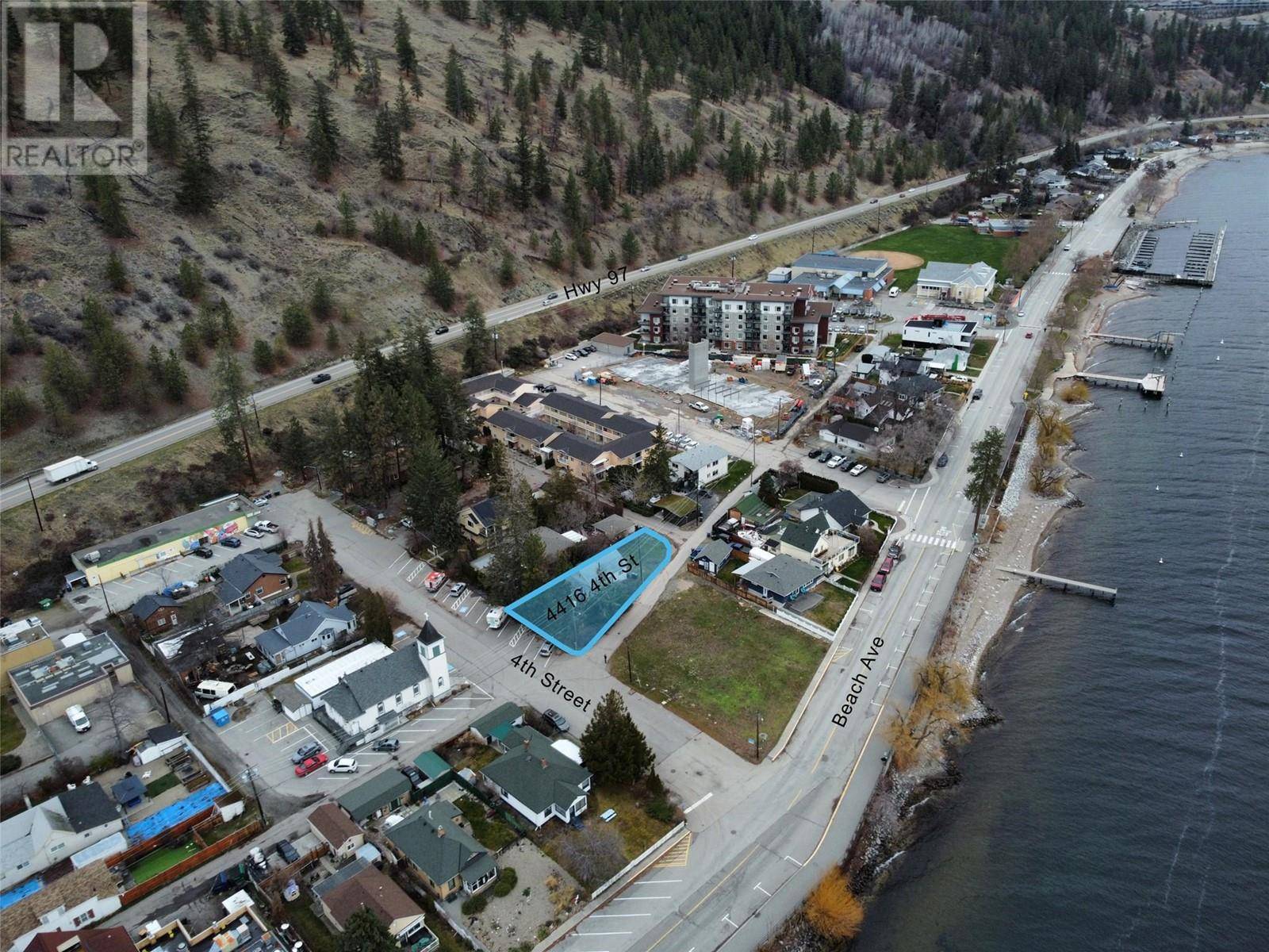 Peachland, BC V0H1X6,4416 4th Street