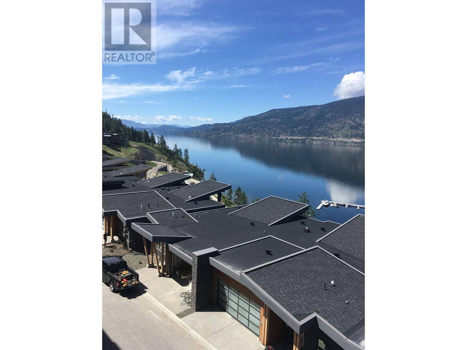 Kelowna, BC V1V0B9,3475 Granite Close #413