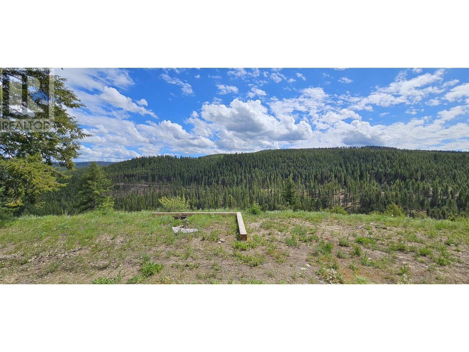 Bridesville, BC V0H1Y0,5630 Burton Road