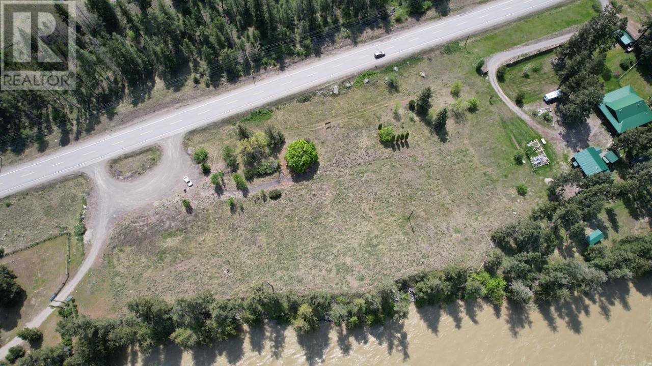 Hedley, BC V0X1W0,2428 HWY 3 Highway E