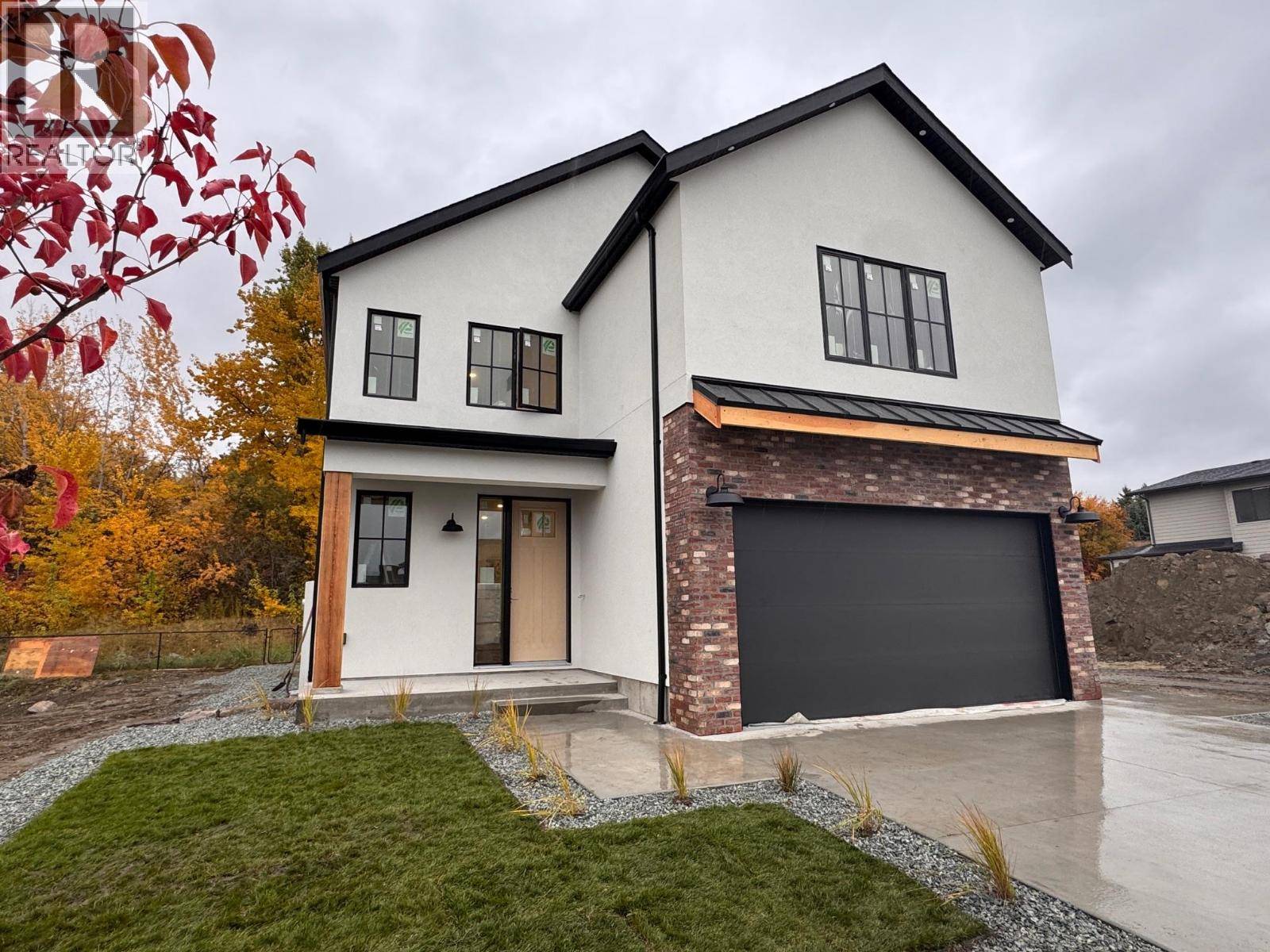 Kelowna, BC V1W0E6,980 Bull Crescent Lot# 72