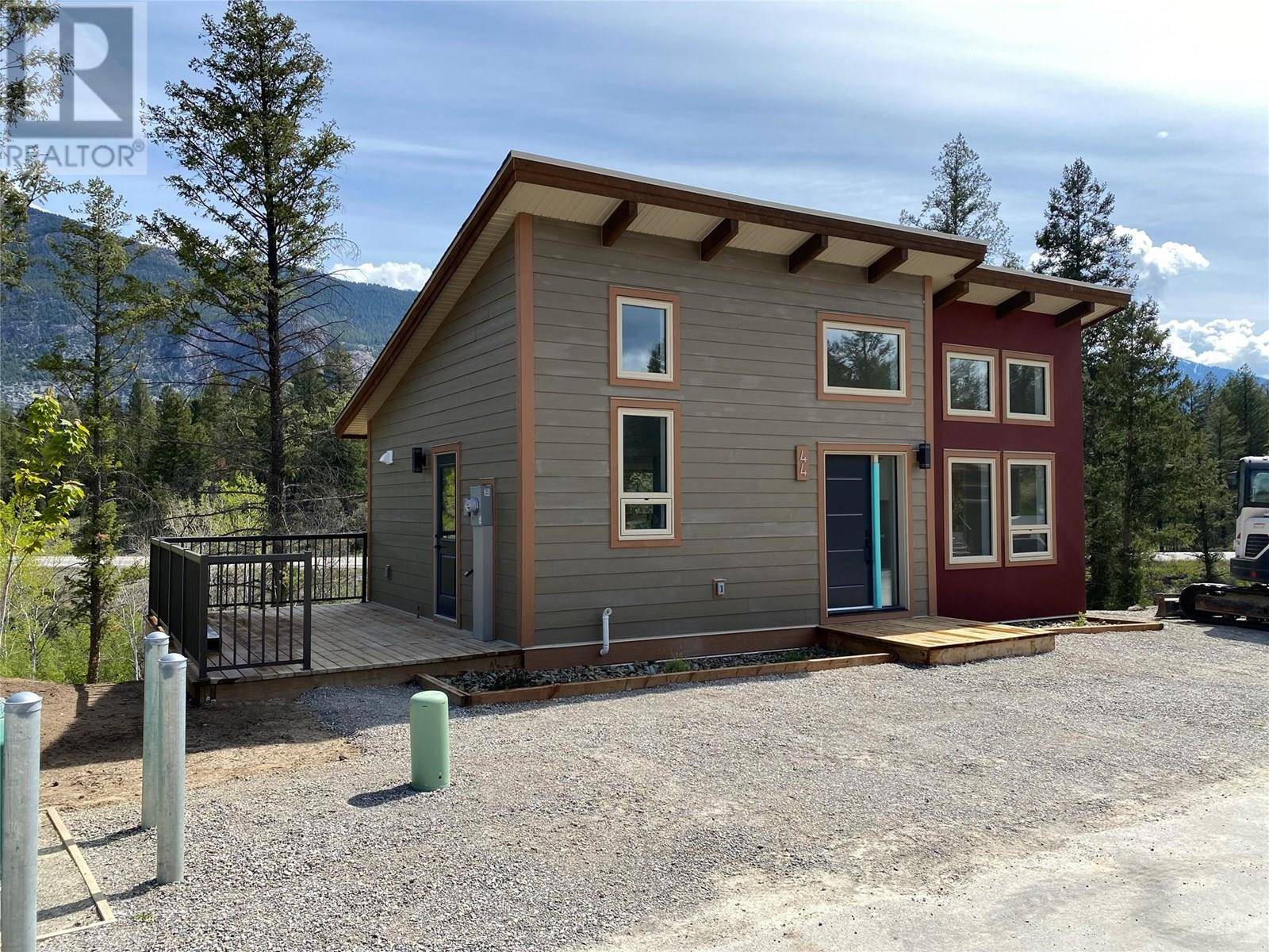 Windermere, BC V0B1L0,4926 Timber Ridge RD #44