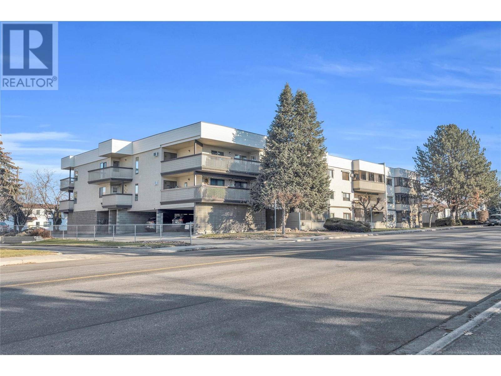 Penticton, BC V2A3N1,187 Warren AVE #103