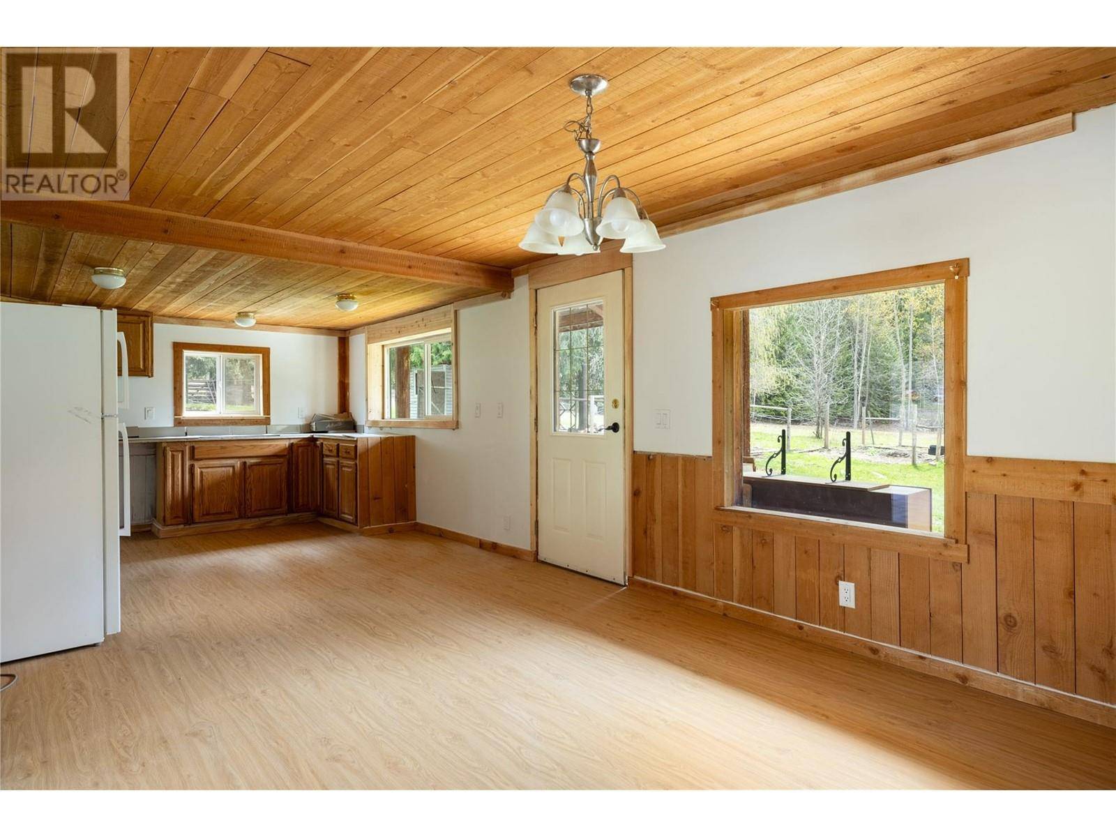 Lumby, BC V0E2G1,1538 Creighton Valley Road