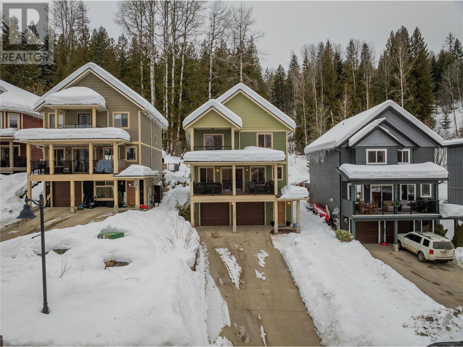 Rossland, BC V0G1Y0,750 REDSTONE Drive