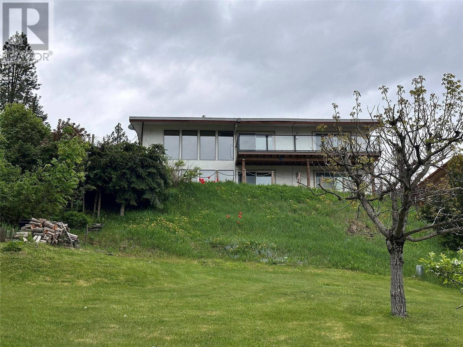 Salmon Arm, BC V1E2E4,1681 12 Avenue SE