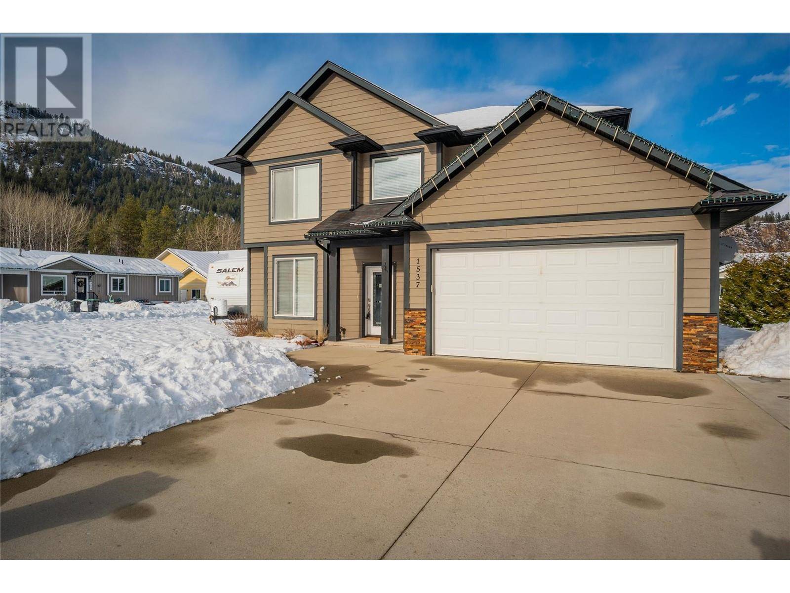 Castlegar, BC V1N4X7,1537 ROSEWOOD Lane