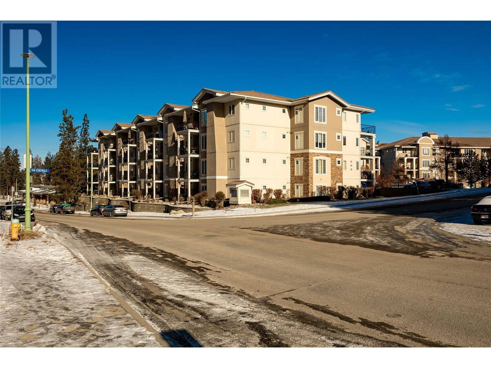 Kelowna, BC V1V2R6,3168 Via Centrale DR #1207