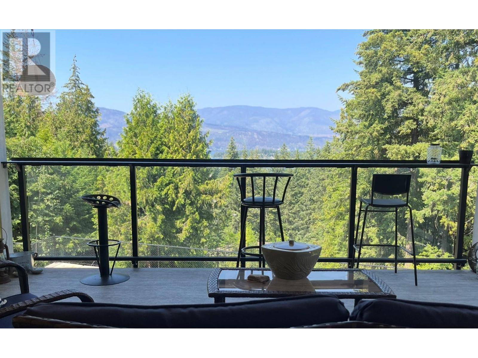 Blind Bay, BC V0E1H2,2526 Waverly Drive