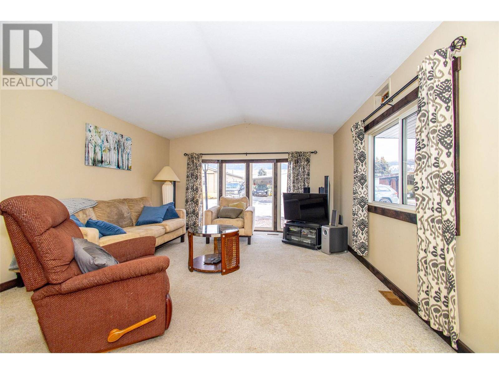 Lake Country, BC V4V1R6,720 Commonwealth RD #61