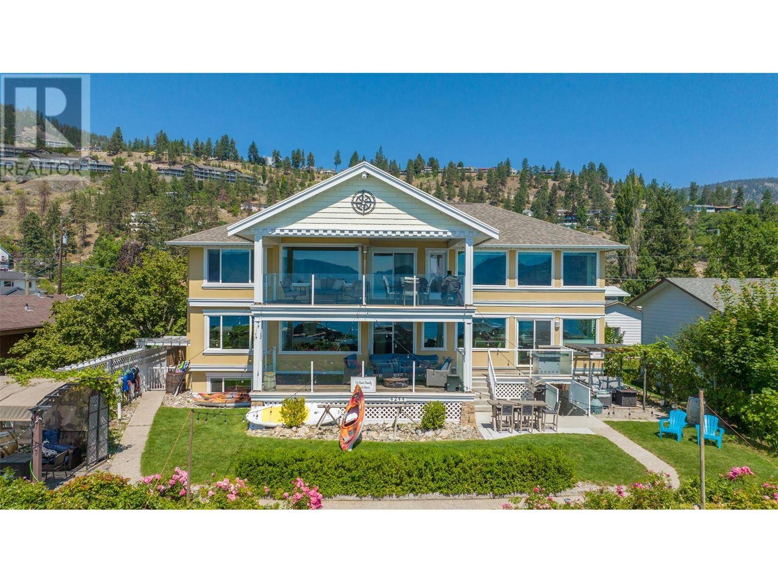 Peachland, BC V0H1X6,4244 Beach Avenue