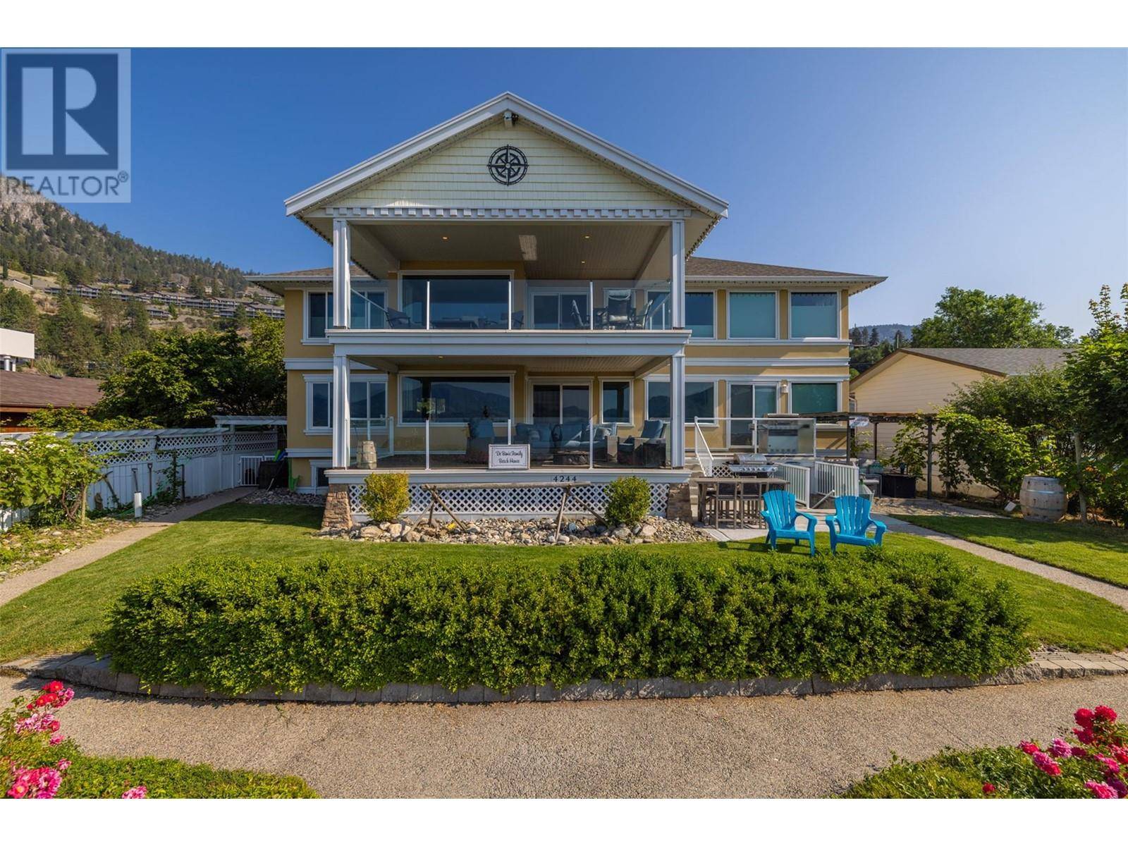 Peachland, BC V0H1X6,4244 Beach Avenue